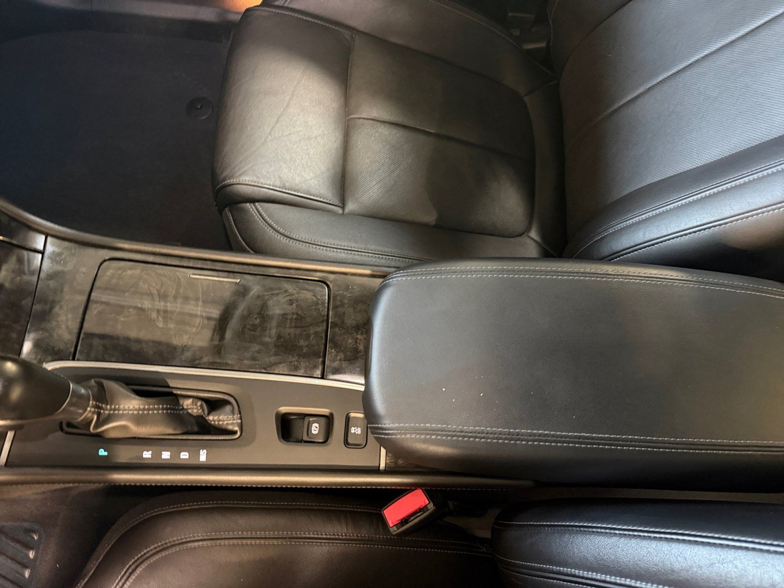 Used 2015 Buick LaCrosse Premium w/ Driver Confidence Package #1 FWD image 15
