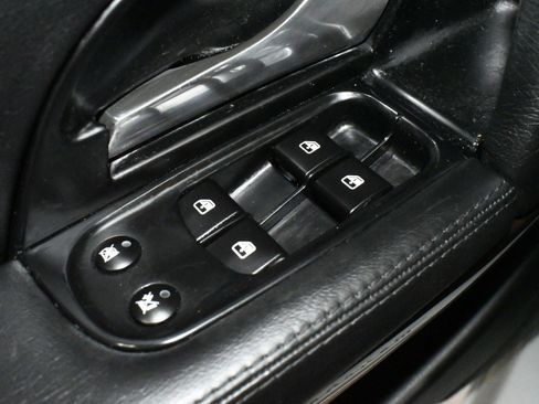 Used 2008 Maserati Quattroporte image 40