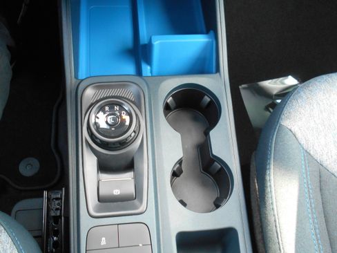 New 2025 Ford Maverick XLT image 12