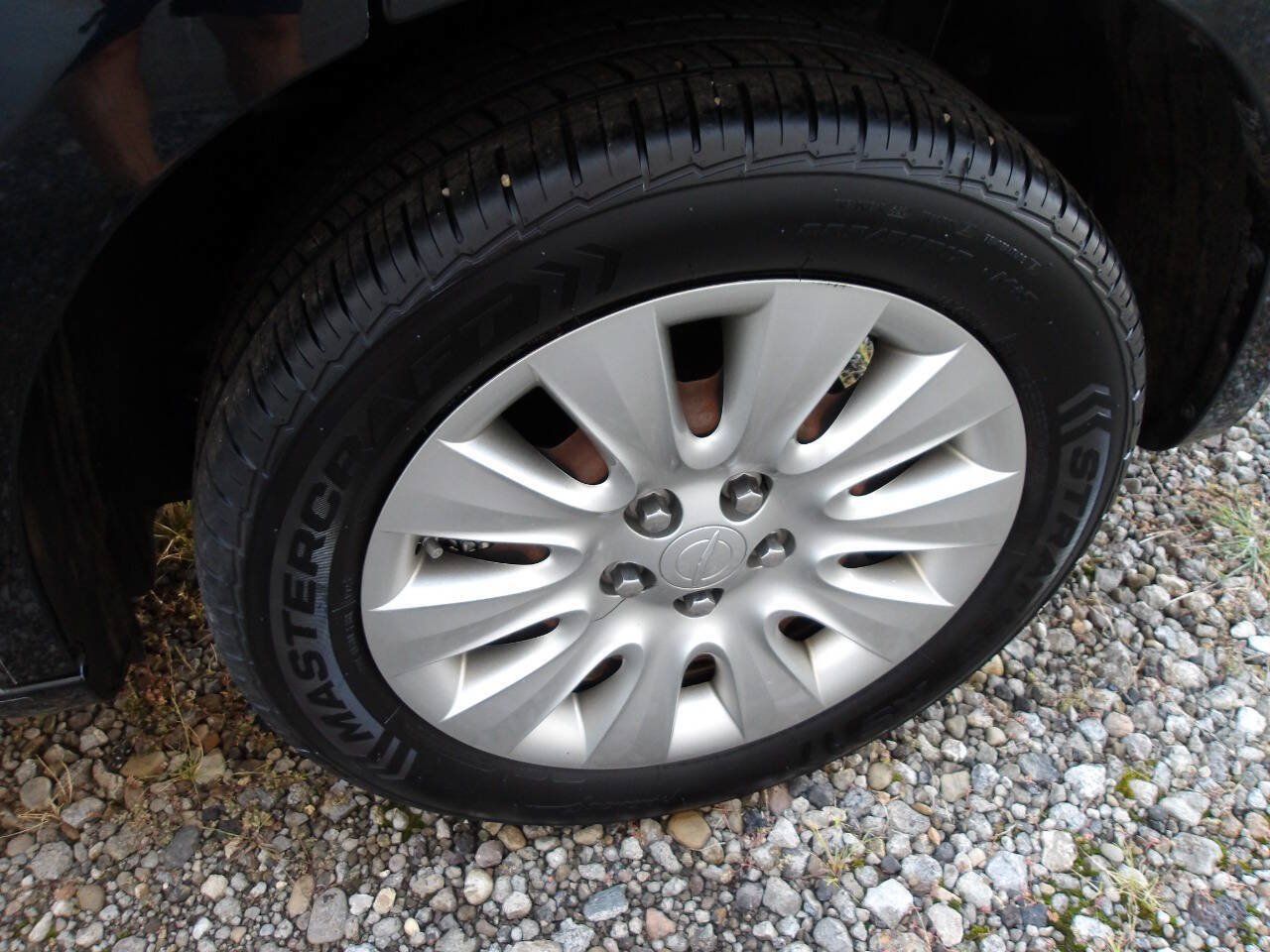 Used 2013 Chrysler 200 LX FWD image 27