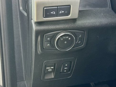 Used 2020 Ford F150 Platinum w/ Trailer Tow Package AWD/4WD image 11