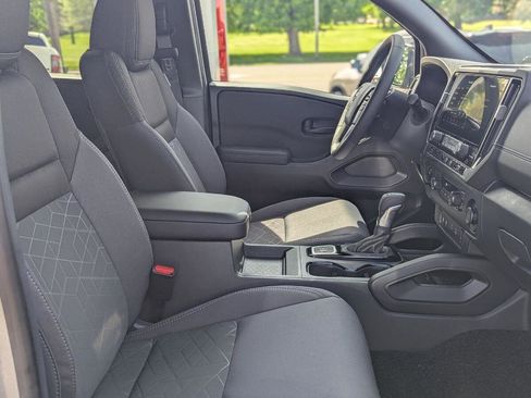 New 2026 Nissan Frontier SV AWD/4WD image 15