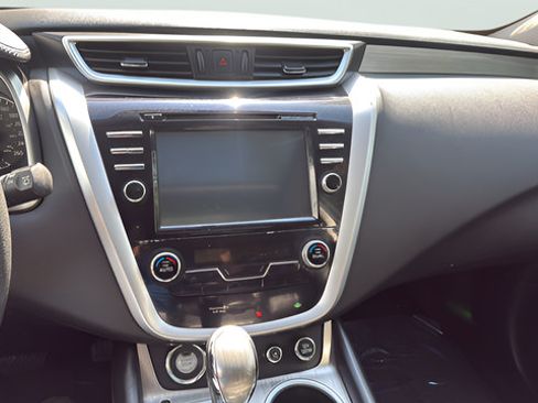 Used 2016 Nissan Murano Platinum AWD/4WD image 10