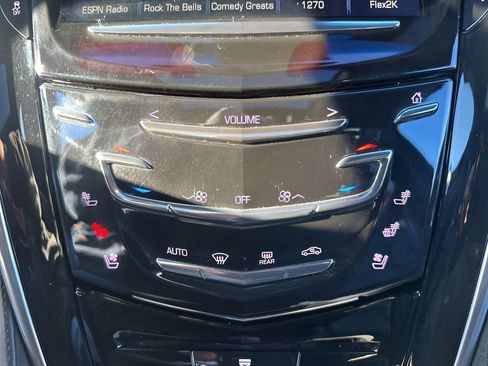 Used 2019 Cadillac Escalade Platinum image 24