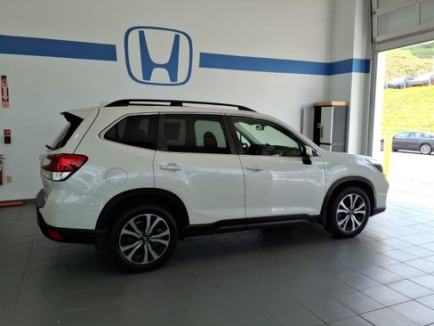 Used 2019 Subaru Forester Limited AWD/4WD image 4