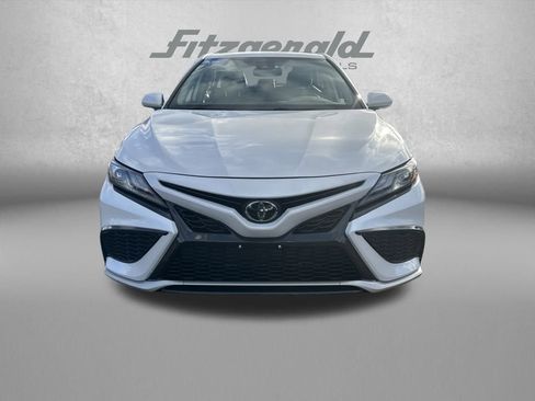 Used 2023 Toyota Camry XSE image 2