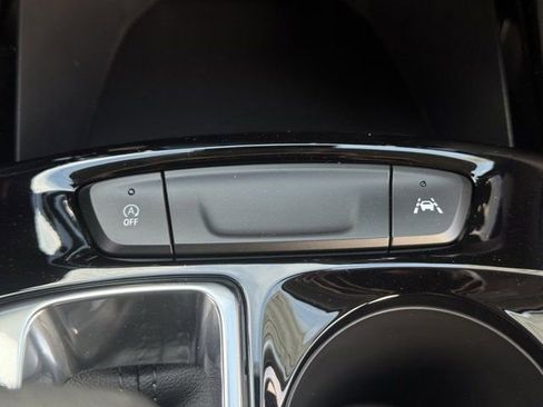 New 2026 Chevrolet Trax LT w/ Driver Confidence Package image 14