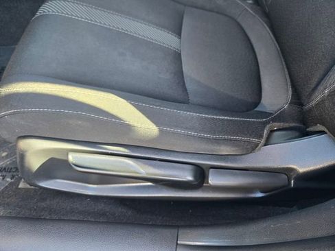 Used 2018 Honda Civic EX image 13
