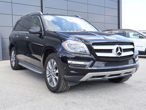 Used 2013 Mercedes-Benz GL 450 4MATIC image 6