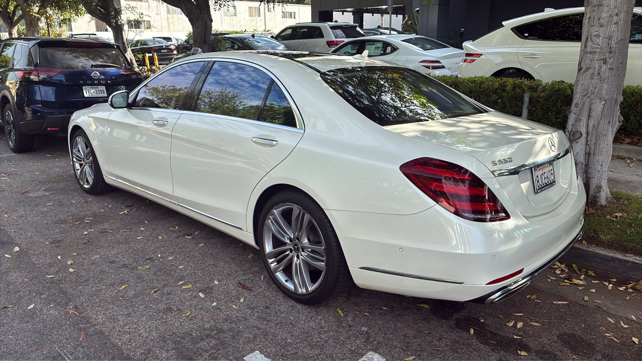 Used 2019 Mercedes-Benz S 560 Sedan image 4