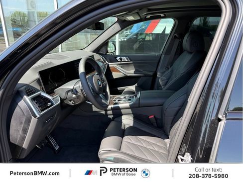 New 2026 BMW X5 xDrive40i w/ M Sport Package AWD/4WD image 16