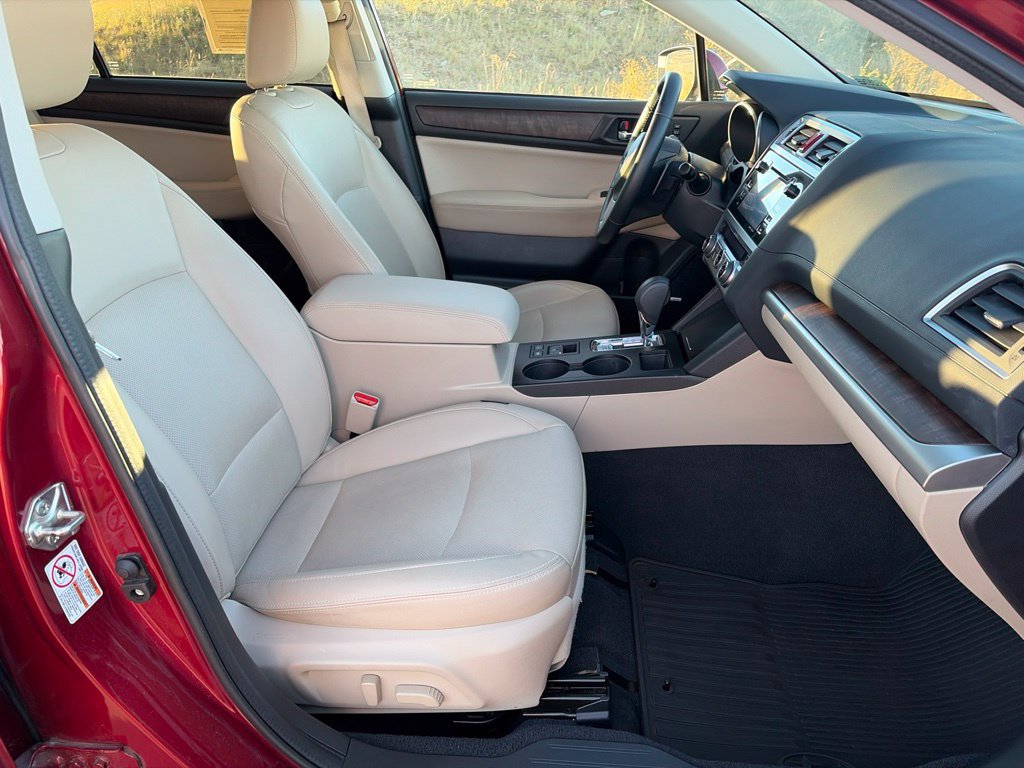 Used 2016 Subaru Outback 2.5i Limited AWD/4WD image 18