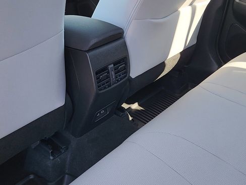 Certified 2023 Toyota Corolla Cross LE image 16