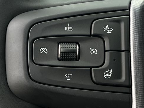 New 2026 GMC Sierra 1500 Elevation image 12