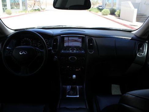 Used 2016 INFINITI QX50 AWD w/ Premium Plus Package image 17