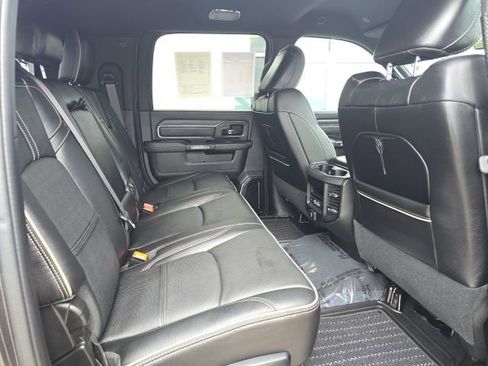 Used 2022 RAM 2500 Limited image 5