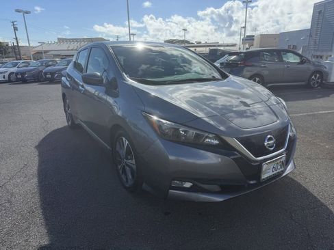 Certified 2020 Nissan Leaf SV image 2