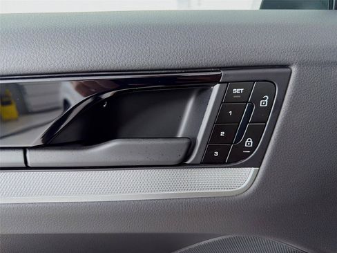 New 2026 Porsche Cayenne AWD/4WD image 7