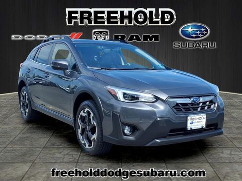 Used 2021 Subaru Crosstrek 2.5i Limited w/ Moonroof Package 1 AWD/4WD image 1