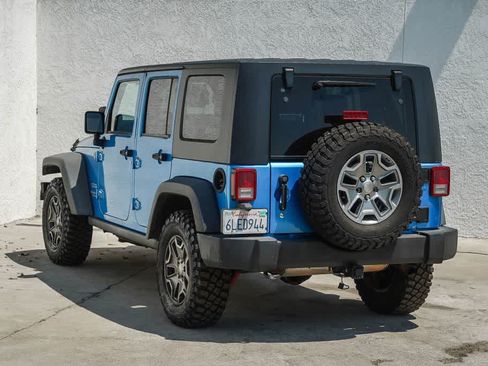 Used 2010 Jeep Wrangler Unlimited Sport AWD/4WD image 8