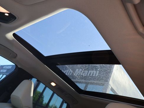 Used 2023 INFINITI QX60 Luxe w/ Vision Package FWD image 23