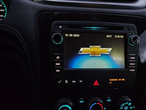 Used 2016 Chevrolet Traverse LT image 10