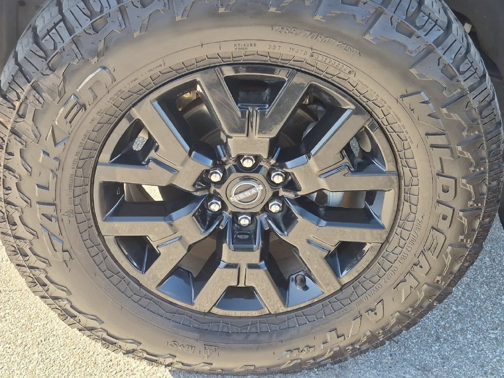 Used 2023 Nissan Frontier SV w/ Midnight Edition Package AWD/4WD image 25