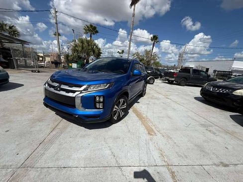 Used 2020 Mitsubishi Outlander Sport Black Edition FWD image 14