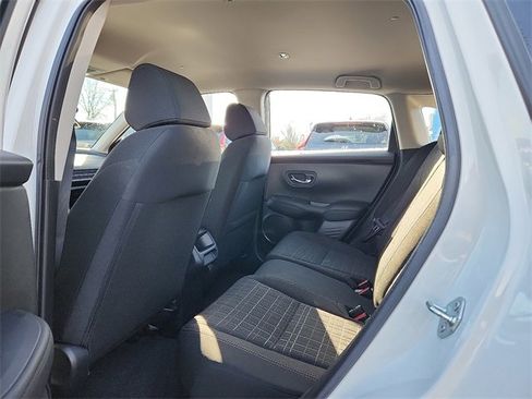 Used 2023 Honda HR-V LX image 10