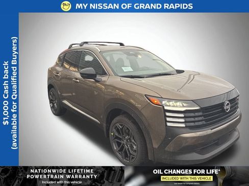 New 2026 Nissan Kicks SR w/ Cold Weather Package image 1