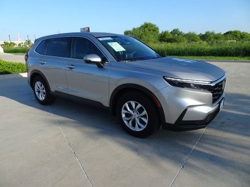 Certified 2025 Honda CR-V LX image 3