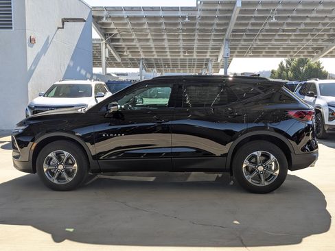 New 2026 Chevrolet Blazer LT image 3