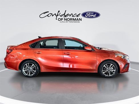 Used 2023 Kia Forte LXS image 10