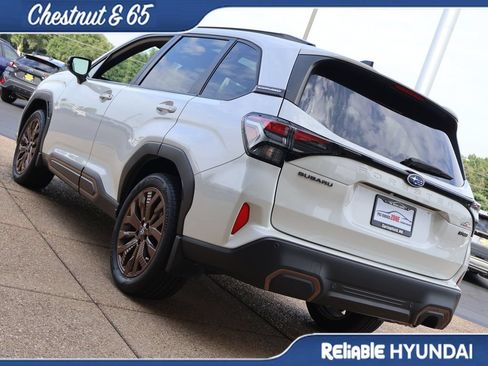 Used 2025 Subaru Forester Sport AWD/4WD image 4