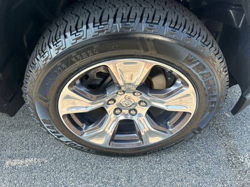 Used 2022 RAM 1500 Laramie image 10