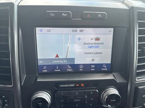 Used 2019 Ford F150 Lariat w/ Equipment Group 502A Luxury AWD/4WD image 25