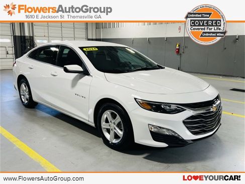 Used 2024 Chevrolet Malibu LT image 1