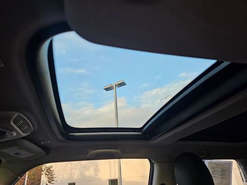 Used 2023 MINI Cooper S image 23