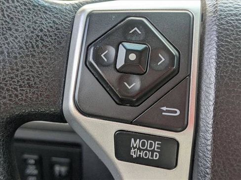 Used 2017 Toyota Tundra SR5 image 11