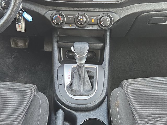 Used 2024 Kia Forte LXS FWD image 14