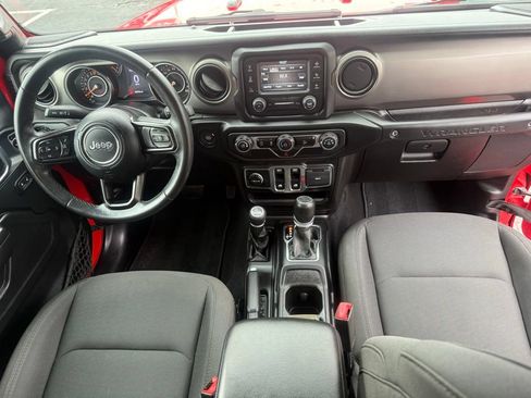 Certified 2019 Jeep Wrangler Sport AWD/4WD image 46