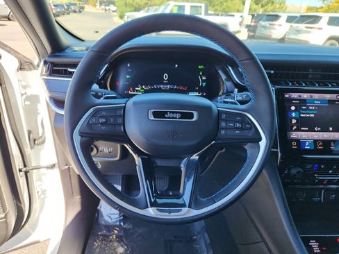 Used 2024 Jeep Grand Cherokee Trailhawk w/ Advanced Protech Group II image 9