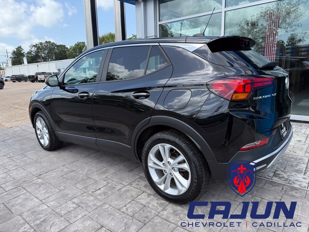 Used 2020 Buick Encore GX Preferred w/ Cold Weather Comfort Package FWD image 2