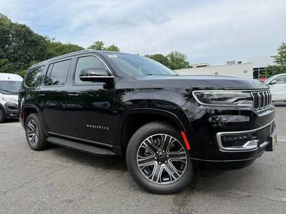 New 2025 Jeep Wagoneer Base w/ Premium Group I