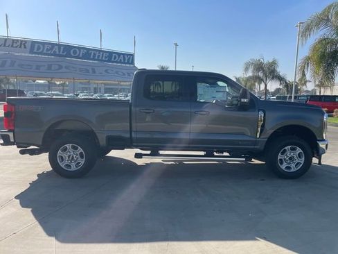 New 2026 Ford F250 XLT w/ XLT Premium Package image 6