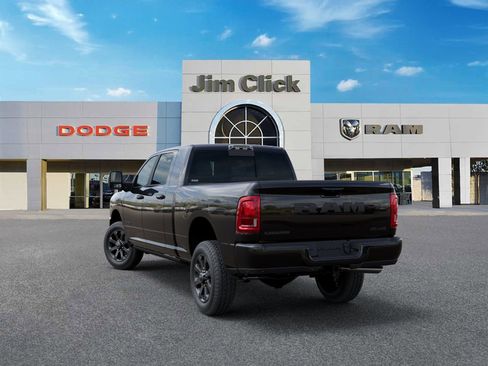 New 2026 RAM 2500 Laramie AWD/4WD image 3
