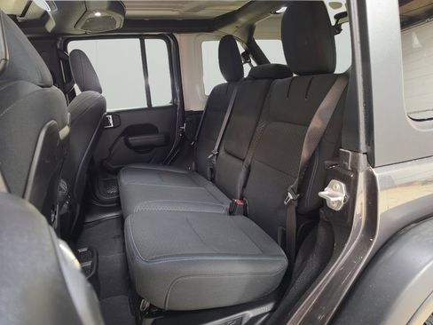 Certified 2025 Jeep Wrangler Unlimited Rubicon 4xe w/ Safety Group AWD/4WD image 14