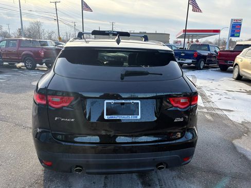Used 2020 Jaguar F-PACE Premium image 6