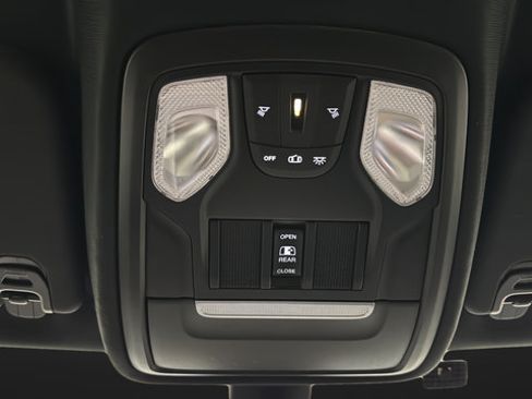 Used 2020 RAM 1500 Big Horn AWD/4WD image 26
