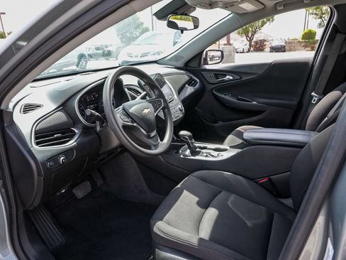 Used 2024 Chevrolet Malibu LT FWD image 16
